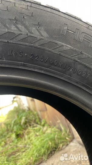 Nokian Tyres Hakkapeliitta 10p SUV 225/60 R17