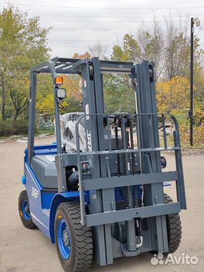 Вилочный погрузчик TRF G30Y-4N, 2023