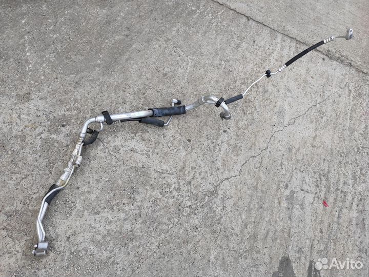 Трубка кондиционера длинная на Opel Astra J OPC