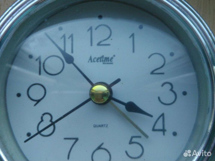 Часы будильник настольные германия