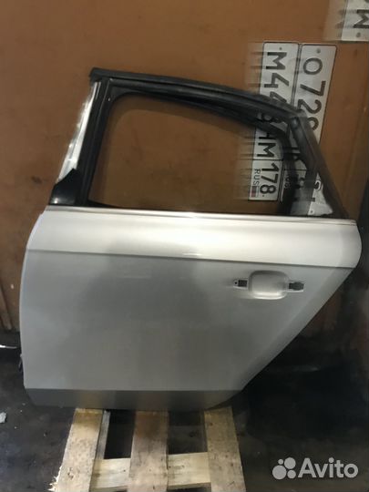 Дверь задняя левая audi a4 b8