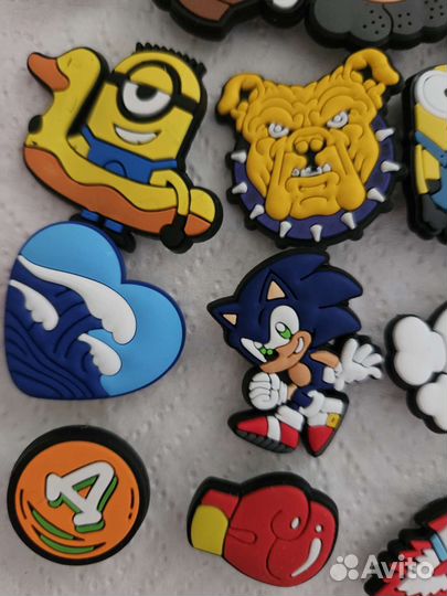 Клиперсы на тапочки crocs в ассортименте