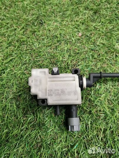 Активатор лючка бензобака Bmw 3 Series E90