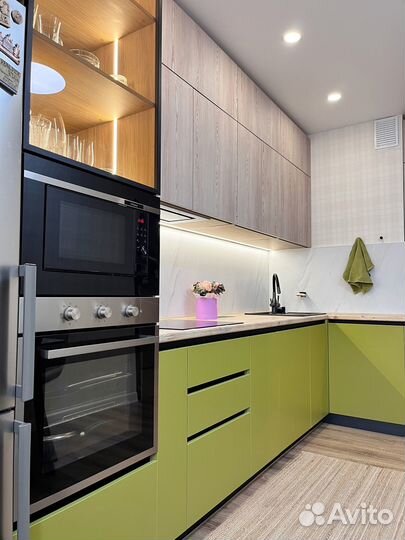 Угловая кухня на заказ Под ключ