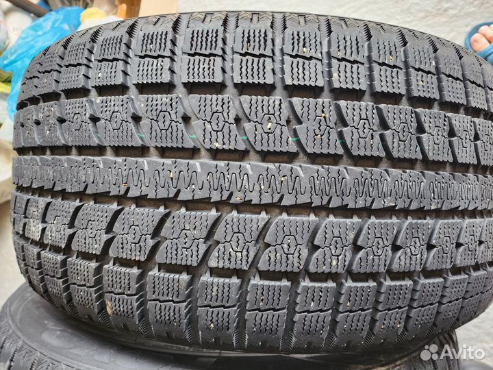 Toyo Observe GSi-5 295/40 R21 111Q