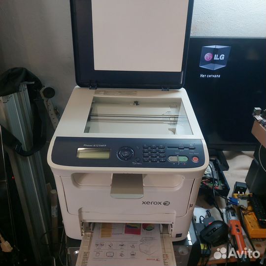 Мфу лазерный цветной xerox 6121mfp