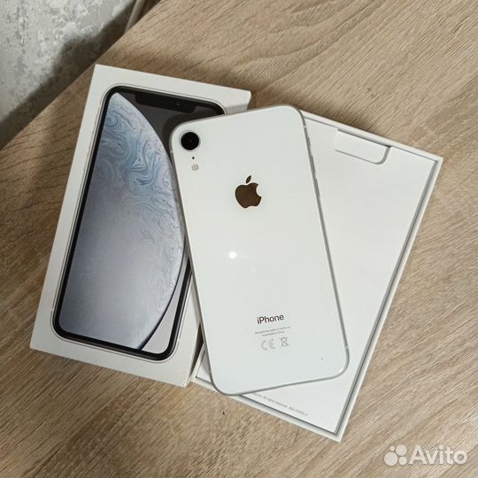 iPhone Xr, 64 ГБ