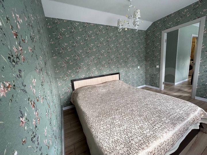 2-к. квартира, 75 м², 2/2 эт.