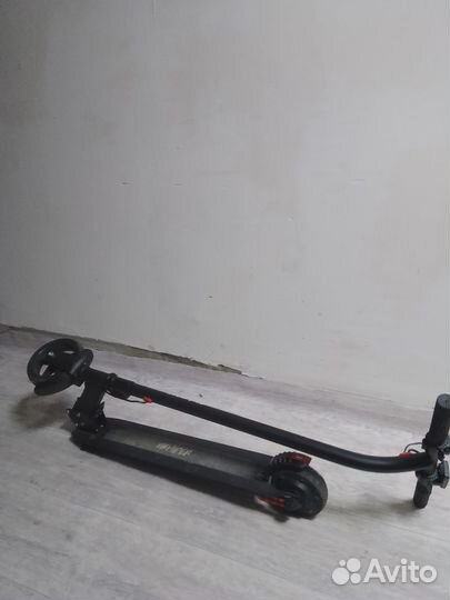 Электросамокат hiper Slim VX560