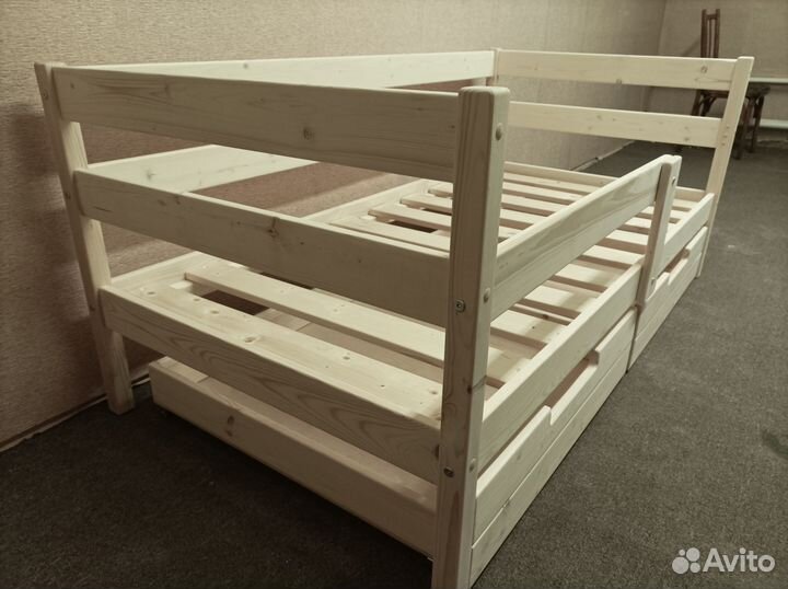 Кровать детская тахта с бортиком
