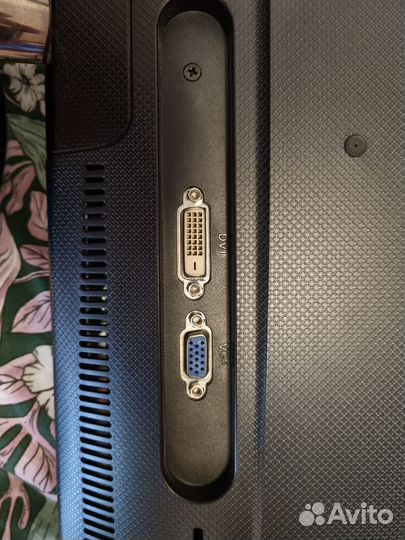 Монитор Asus 24