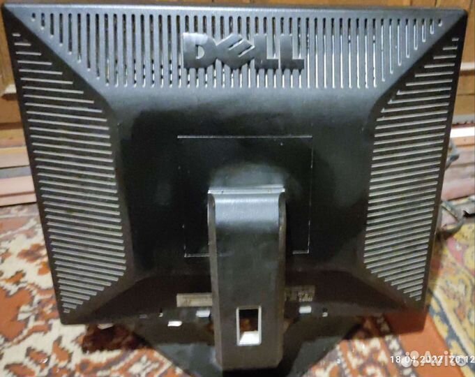 Монитор Dell 19