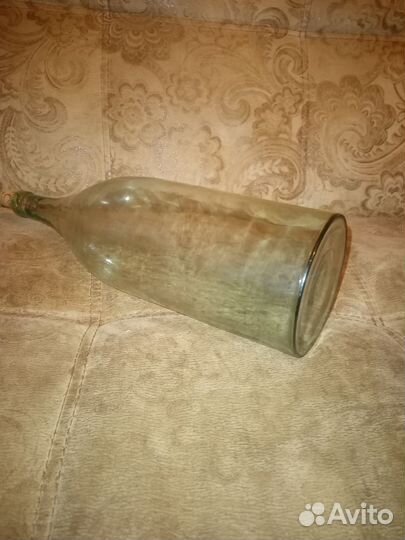 Бутыль четверть