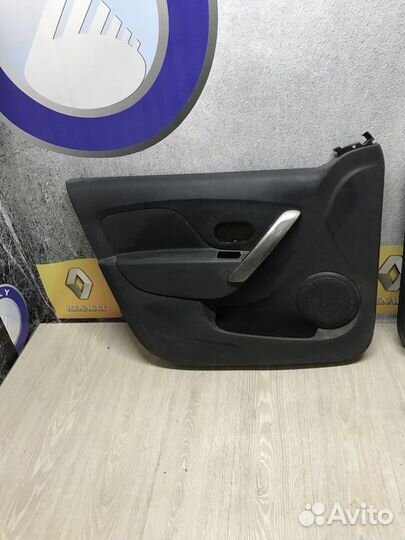 Обшивка Карта двери Renault sandero stepway 2 Лев