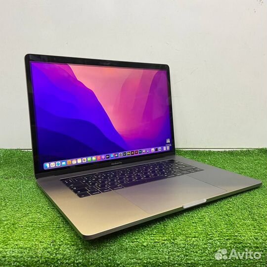 Ноутбук Apple MacBook Pro Core i7/16GB/250GB/ HD G