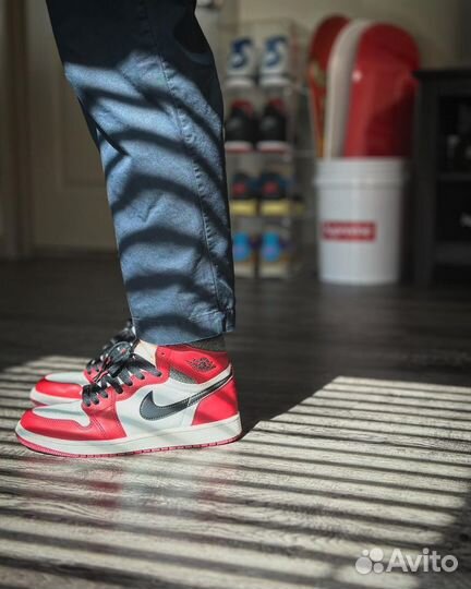 Air Jordan 1 Retro High OG Chicago Lost & Found