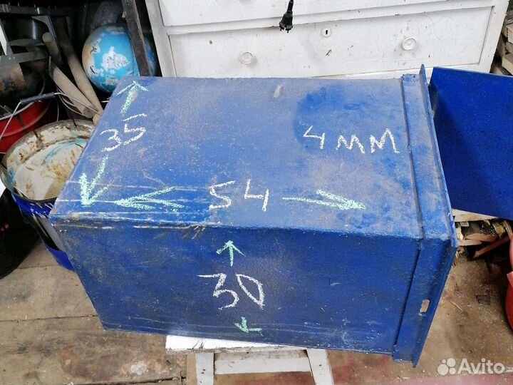 Ящик металлический с замком под сейф металл 4 мм