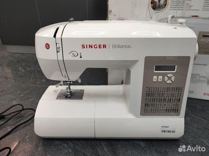 Швейная машина Singer 6180