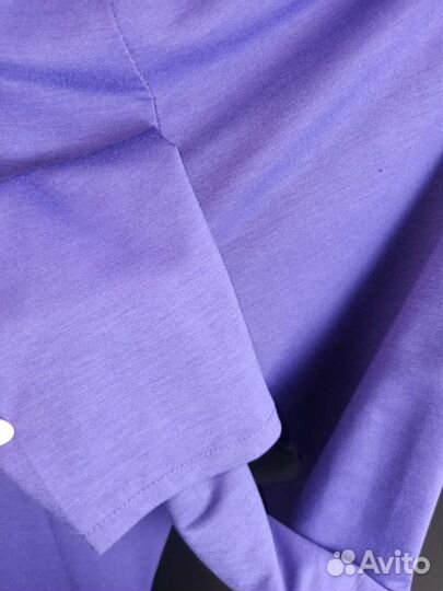 Длинная футболка и леггинсы