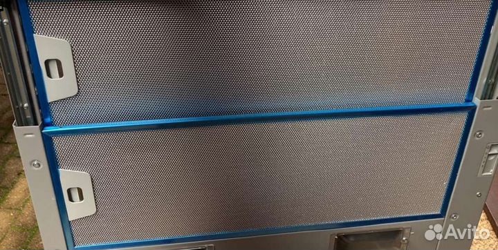 Встраиваемая вытяжка Bosch DHI 645 FTR