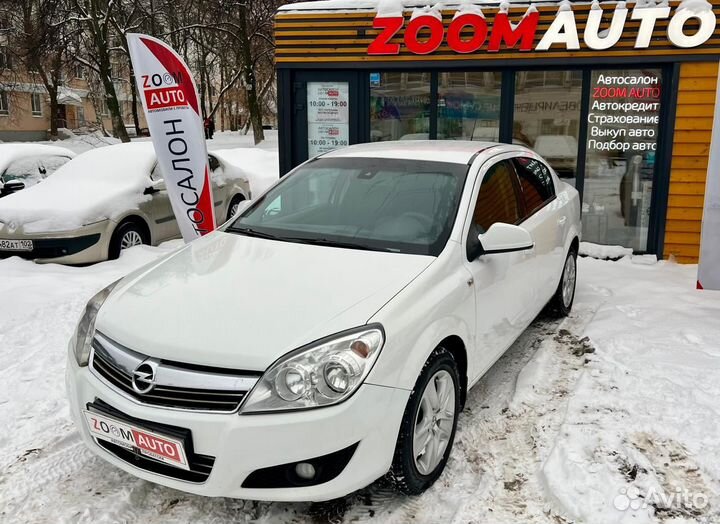 Opel Astra 1.8 AT, 2013, 214 400 км