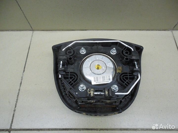 Подушка безопасности в рулевое колесо Focus II 200