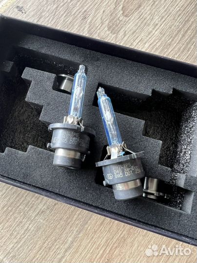 Оригинальная ксеноновая лампа Philips D4S XenEco