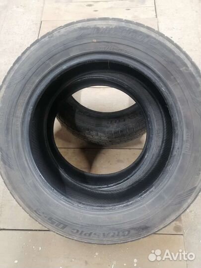 Dunlop Graspic DS3 215/60 R17