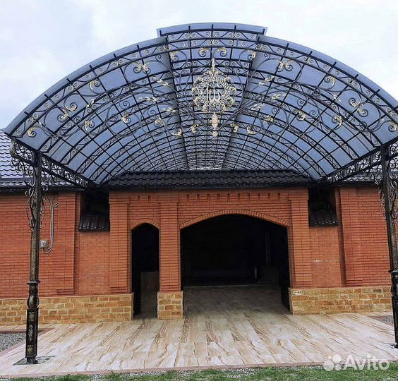 Навес из поликарбоната