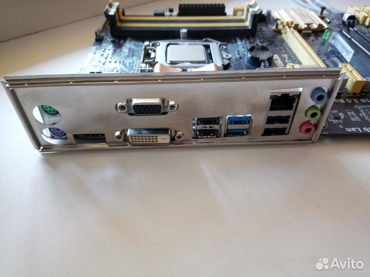 Материнка Asus Z87-K сокет 1150