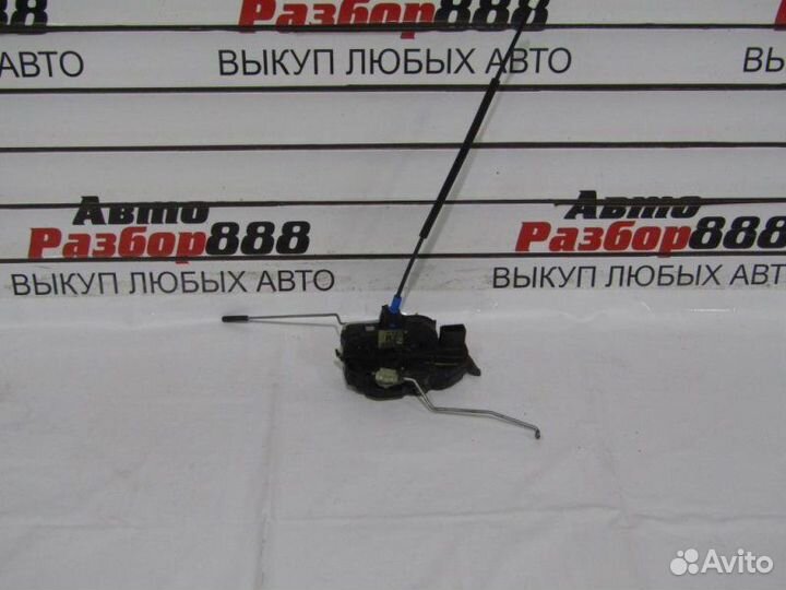 Замок двери передний левый Opel Astra J хетчбек