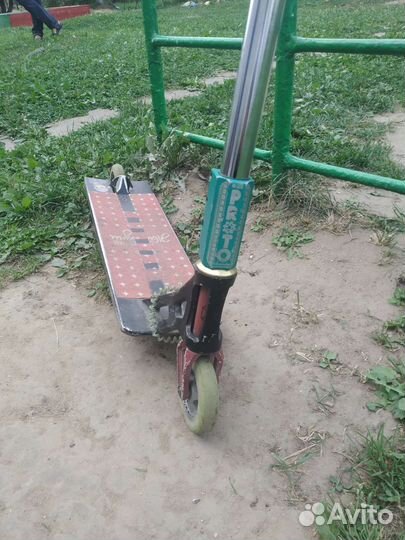 Трюковой самокат кастом стрит