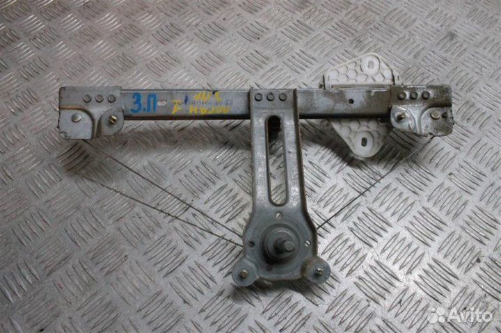 Стеклоподъемник механ. задний правый Renault Logan