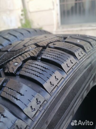 Pirelli Ice Zero 215/65 R17 103