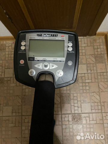 Металлоискатель minelab safari