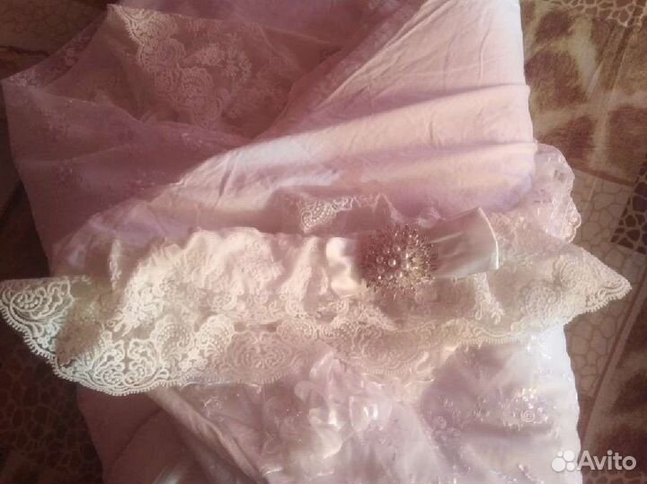 Продам конверт на выписку в отличном состоянии