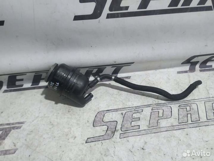 Бачок гур Audi A6 C6 3.2 2007