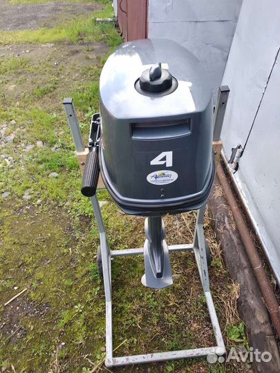 Лодочный мотор