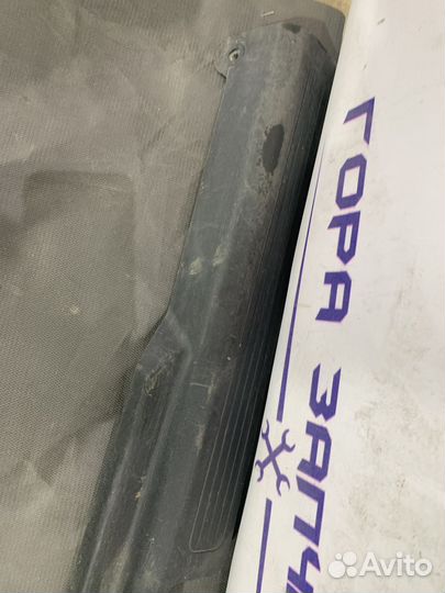 Накладка на порог правая Fiat Linea 2007б.у