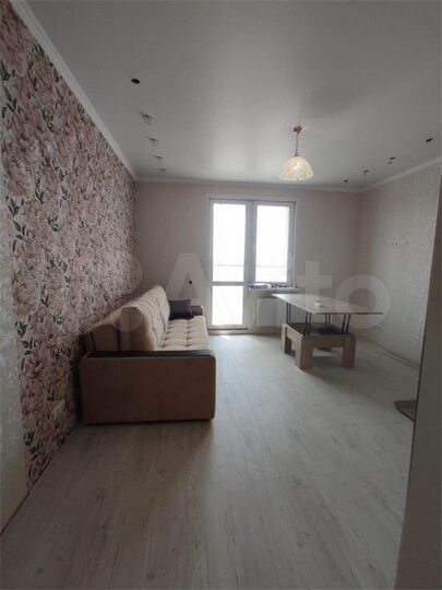 2-к. квартира, 69,8 м², 14/17 эт.