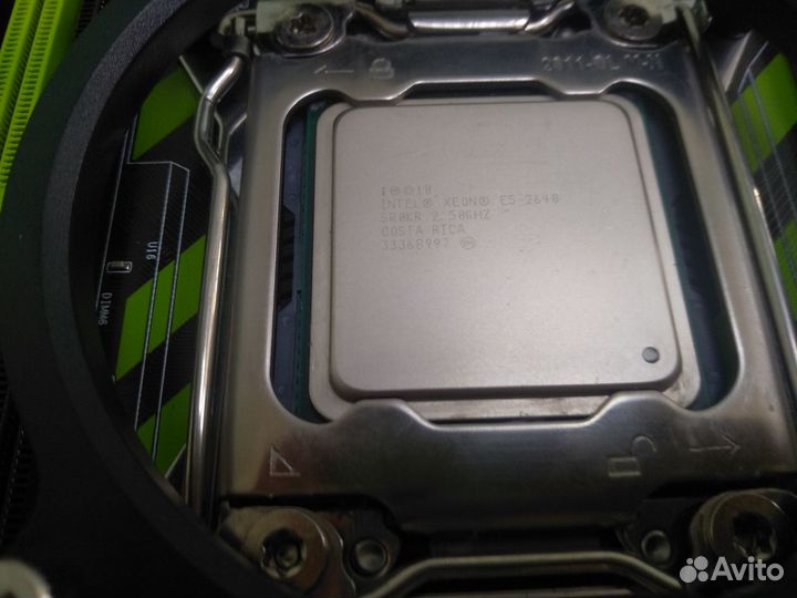 Комплект 2011/6 ядер 12 потоков/видео с нюансом