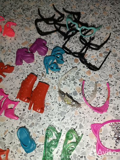 Аксессуары для кукол барби и тд