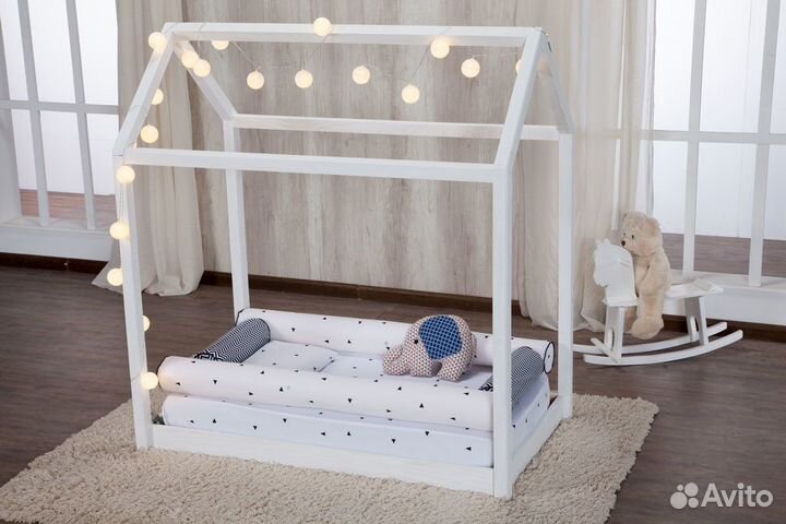 Кроватка напольная Домик Монтессори