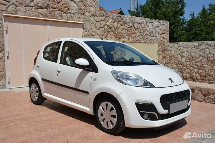 Peugeot 107 1.0 AMT, 2014, 35 529 км