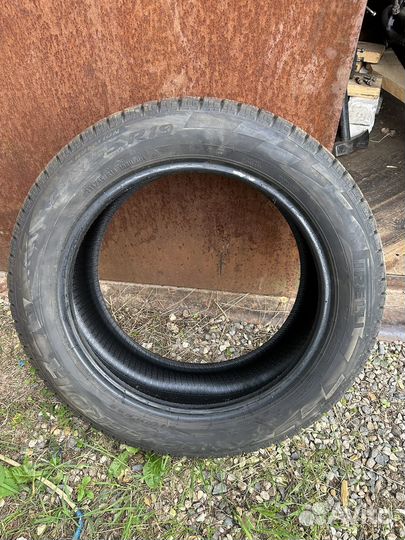 Pirelli Ice Zero FR 235/55 R19