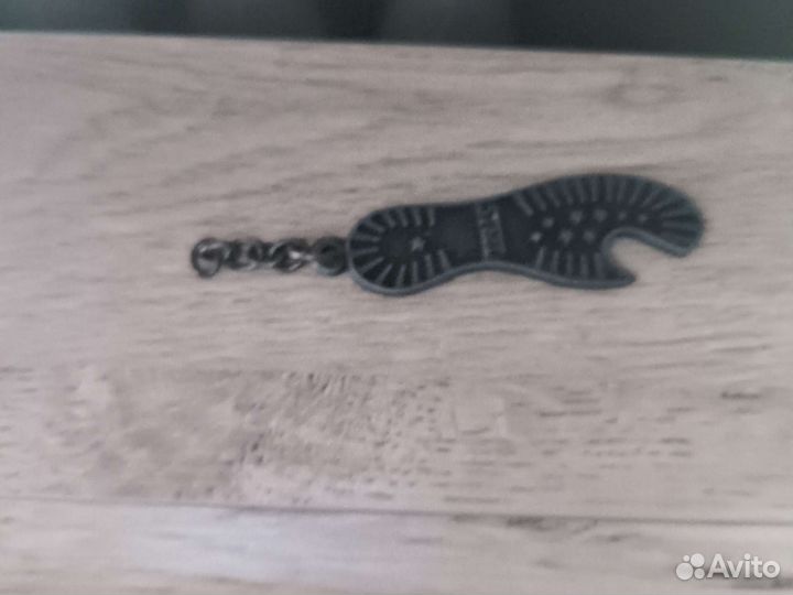 Брелок ступня steel