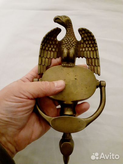 Дверной молоток (кнокер)