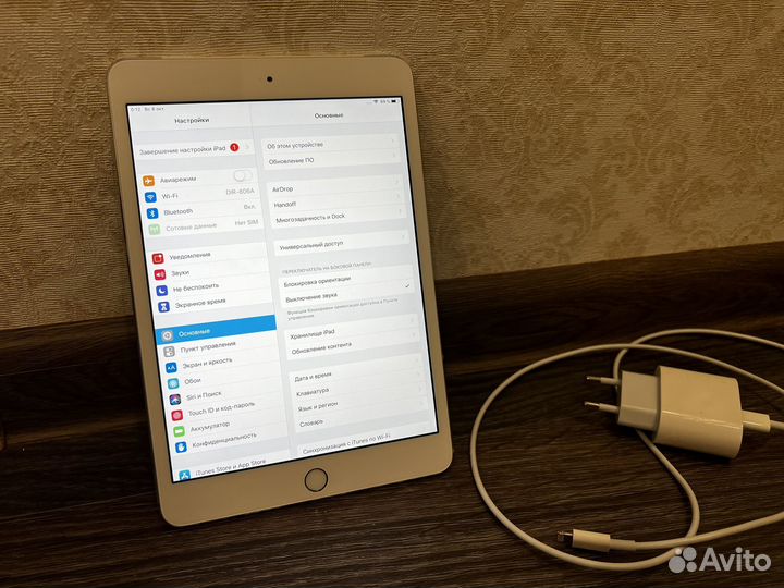 iPad mini 3 128gb sim + wifi идеальный