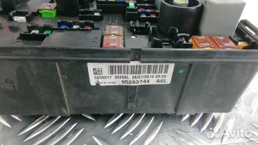 Блок предохранителей opel mokka (NVN01M101)