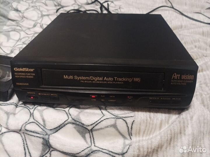 Видеомагнитофон голдстар